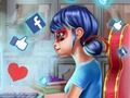 Leikur Lady Bug: kvennatískublogg  á netinu