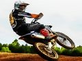 Leikur Dirtbike kappreiðar glæfrabragð  á netinu