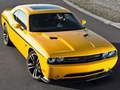 Leikur Dodge Challenger SRT8 Slide á netinu