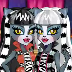 Leikur Monster High Ear Doctor á netinu
