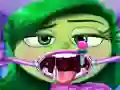 Leikur Inside Out Disgust Throat Surgery á netinu