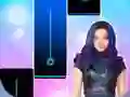 Leikur Descendants 3 Piano Tiles Game á netinu