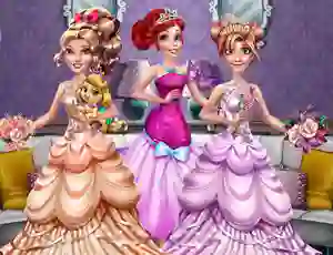 Leikur Princesses Homecoming Party á netinu