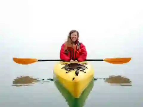 Leikur Kayak Kayaking Lake Jigsaw á netinu