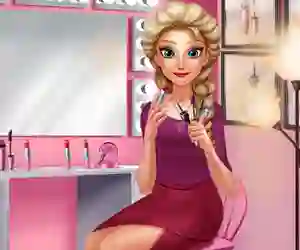 Leikur Ice Queen Makeover Time á netinu