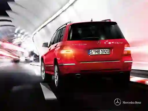 Leikur Luxury Medium Suv Puzzle á netinu