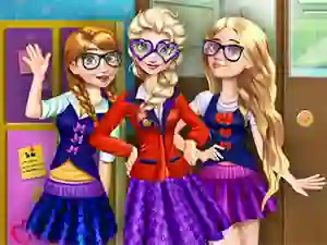 Leikur Princess College Fashion á netinu