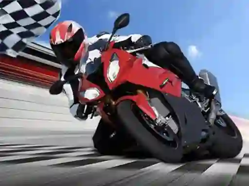 Leikur Real Bike Racing á netinu