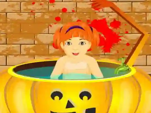 Leikur Little Baby Halloween Bathing á netinu