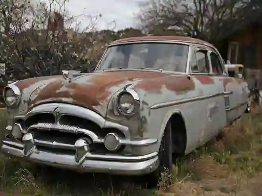 Leikur Old Rusty Cars Differences á netinu