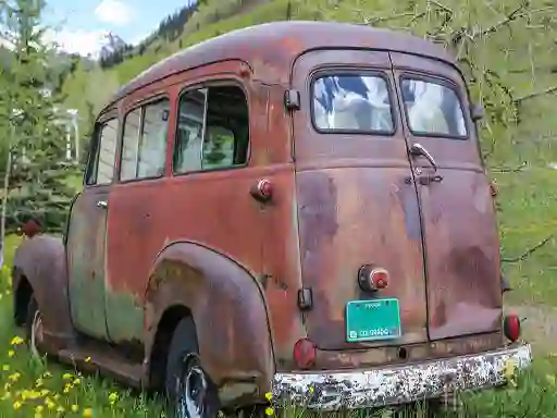 Leikur Old Rusty Cars Differences 2 á netinu