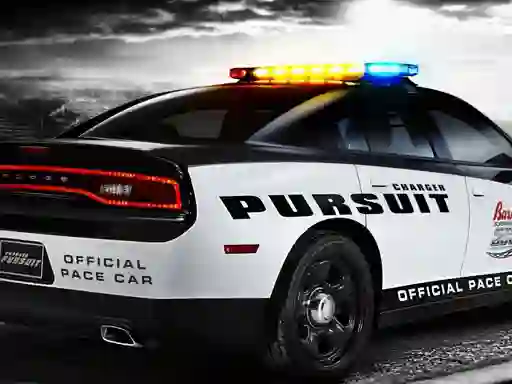 Leikur Police Cars Slide Puzzle á netinu
