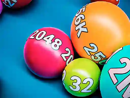 Leikur Merge the Balls 2048: Billiards! á netinu