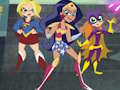 Leikur Frenemies: DC Super Hero Girls á netinu