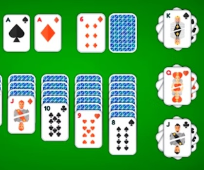 Leikur Klondike Solitaire 4 föt  á netinu